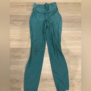 Size 2 lulu lemon pants